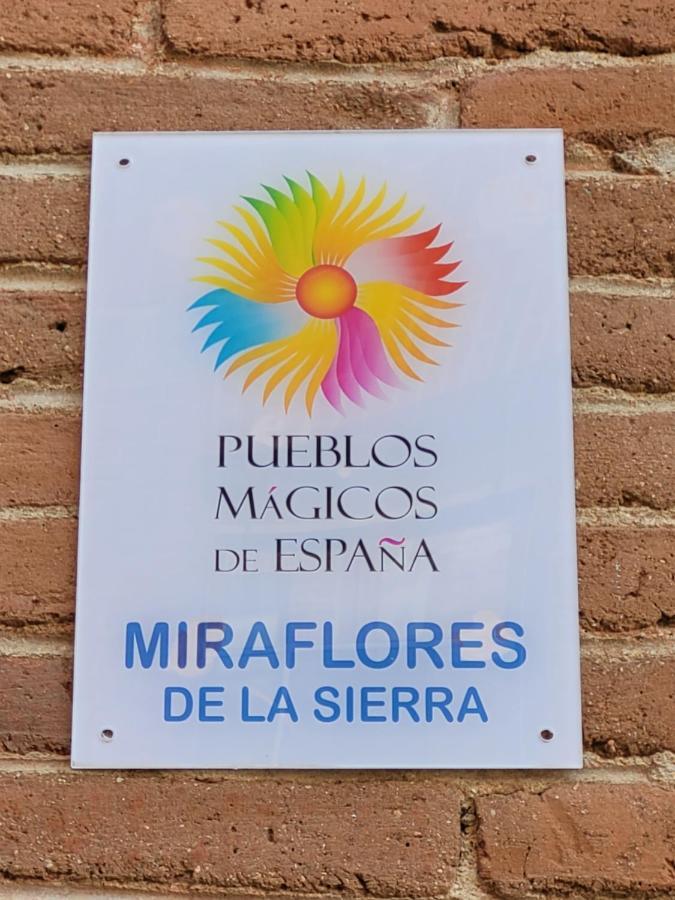 El Robledal - Miraflores De La Sierra Extérieur photo